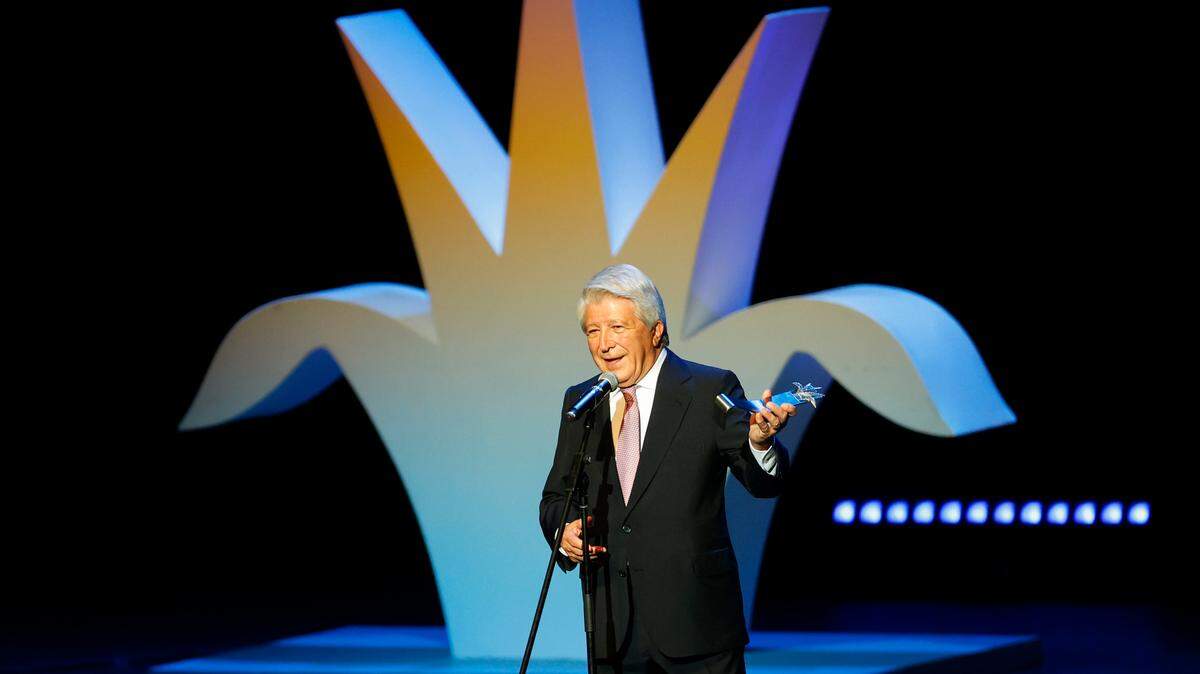 El empresario y productor de cine español, Enrique Cerezo, recibe premio Mayahuel homenaje internacional este viernes durante la inauguración de la 39 edición del Festival Internacional de Cine de Guadalajara (FICG) celebrado en la ciudad de Guadalajara.