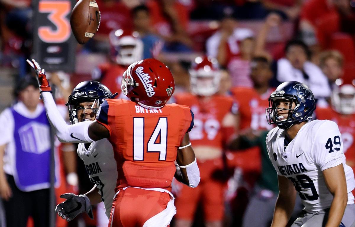 Fresno State cornerback Jaron Bryant (14) had two interceptions in the Bulldogs’ victory over Nevada last season.