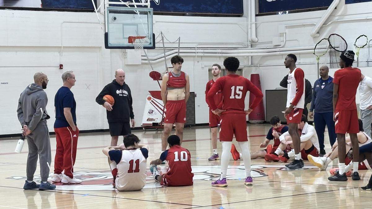 Fresno State men’s basketball coach Vance Walberg talks to his team during the week.