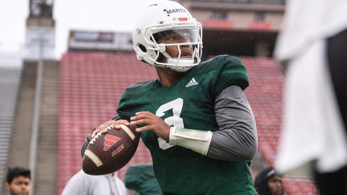 Fresno State’s deep pass was non-existent last year. Which QB can change that?