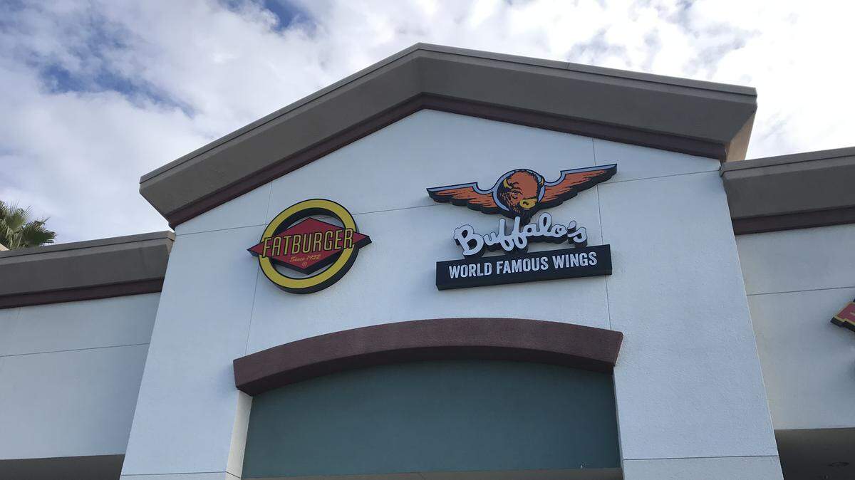 Fatburger and Buffalo’s World Famous Wings are moving into the former BurgerIM spot near Clovis Avenue and Kings Canyon Road in Fresno.