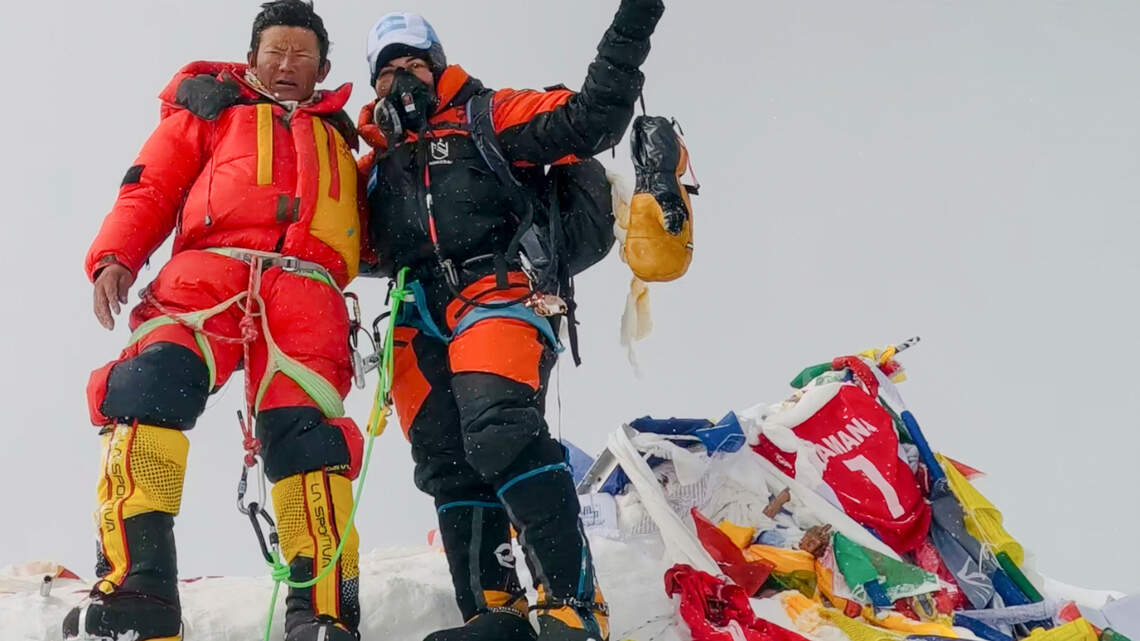 La aventura, la locura y el reto llevaron a la hondureña Raudales a la cima del Everest
