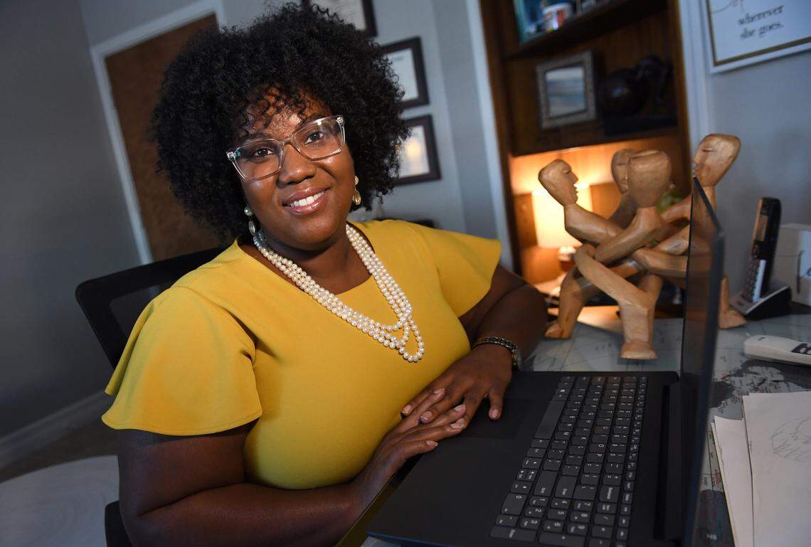 Dr. Reshale Thomas, owner of Allay Psychological Services in Fresno