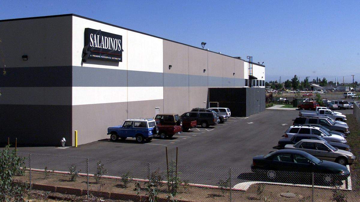 The Saladino’s food distrubution center overlooking Highway 99 is pictured in this Fresno Bee file photo.