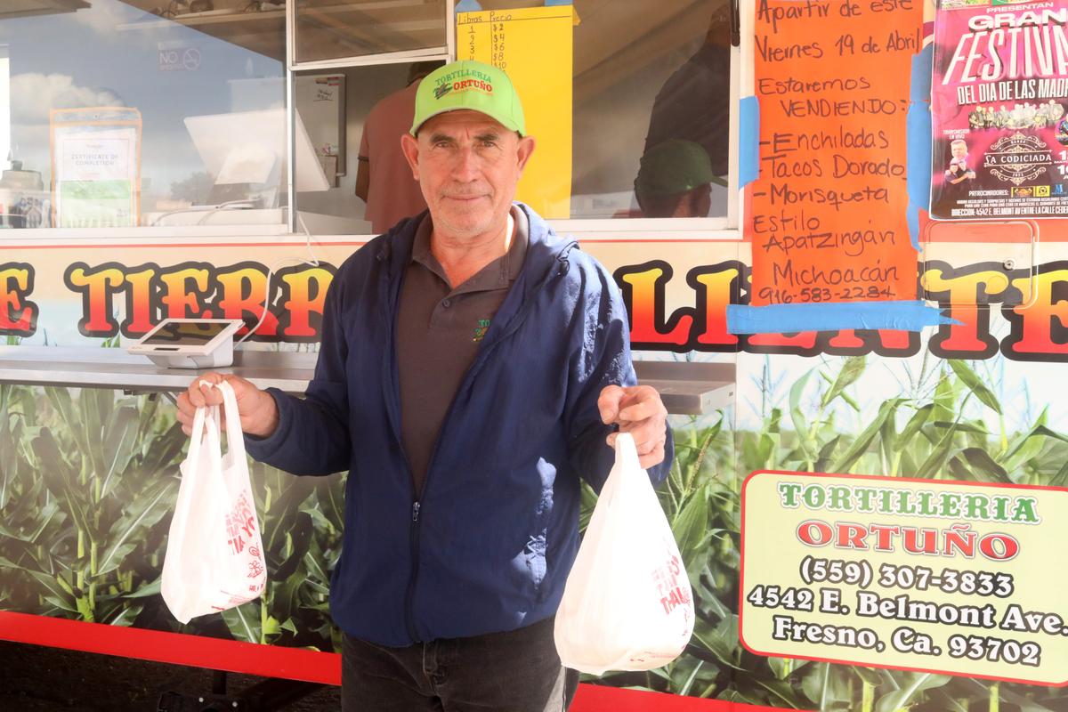 “The tortilla has the aroma and flavor of a Mexican tortilla," said Ramiro Ortuño Ortiz, aged 61, owner of the business Tortillería Ortuño, which opened its doors at 4542 Belmont Avenue in Fresno on September 10, 2023.