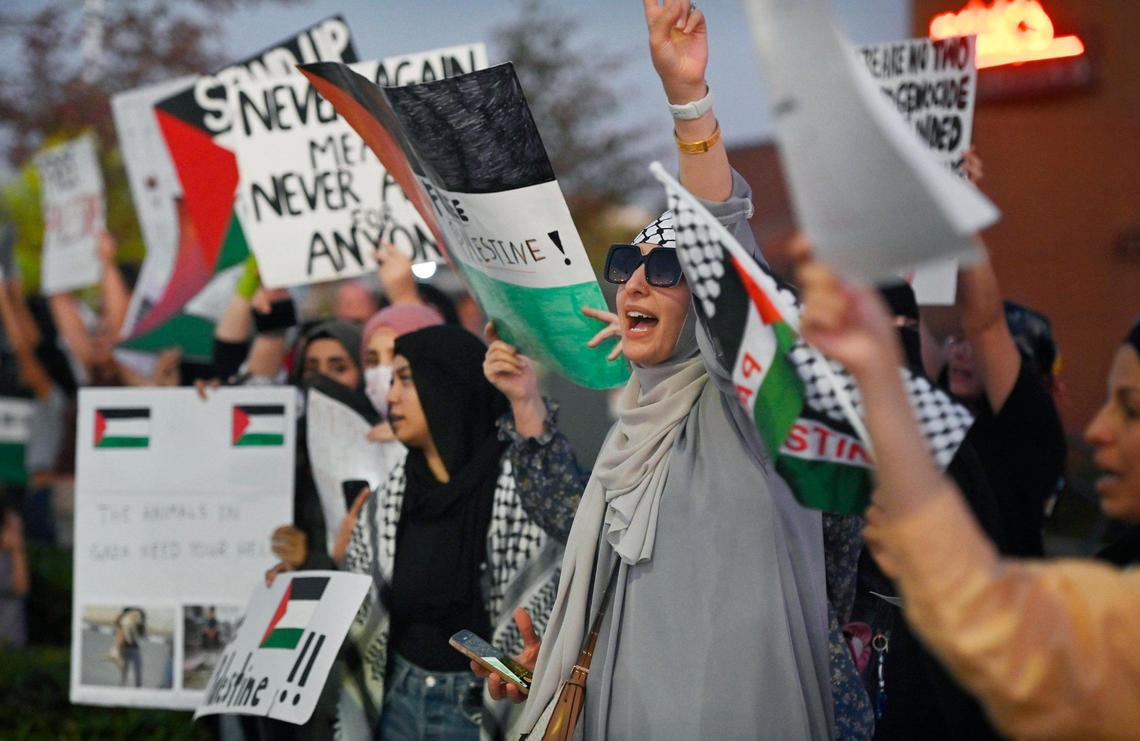 Hundreds of Palestinian supporters rallied at Blackstone and Nees avenues to show support for Palestinians Tuesday evening, Oct. 17, 2023 in Fresno.