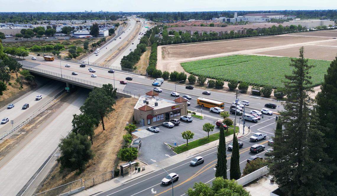 Colorado Grill's location at Willow and Barstow avenues, center, is uniquely isolated, caught between a freeway, orchards and an apartment complex with no other businesses around. Photographed Friday, April 24, 2026 in Clovis.