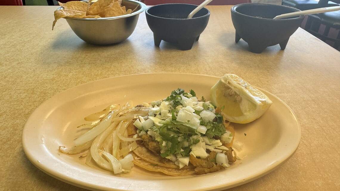 ¿Tacos de $5? Cómo la inflación ha afectado a las taquerías de Fresno y dónde encontrar buenas ofertas
