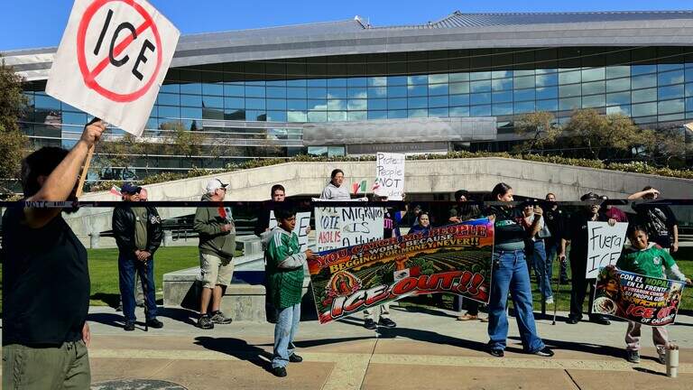 Fresno council allocates $1M to legal aid for immigrants. ‘It’s about time’