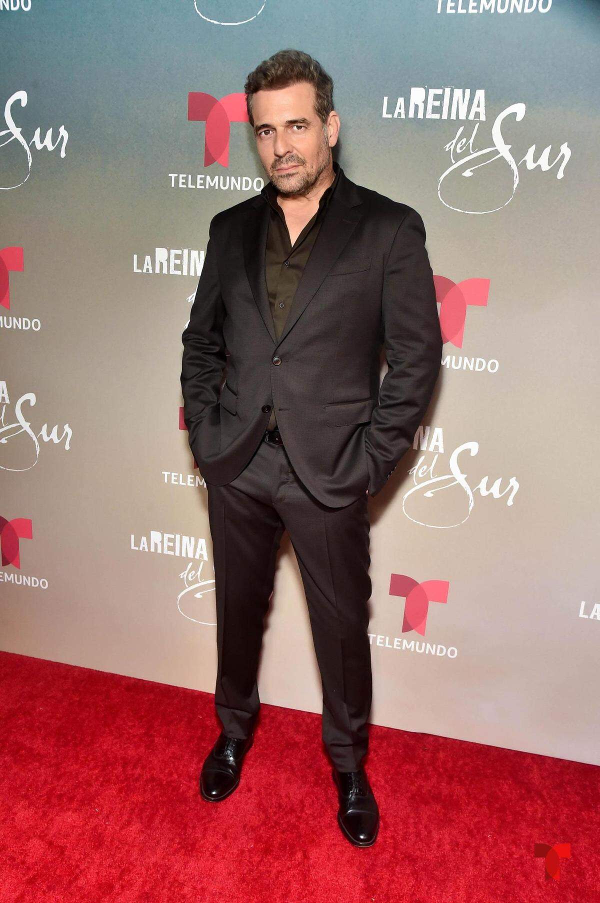 Pepe Rapazote en el estreno de La Reina del Sur 3 el 5 de octubre de 2022, en Latino Co. en The LATC en Los Ángeles, California.