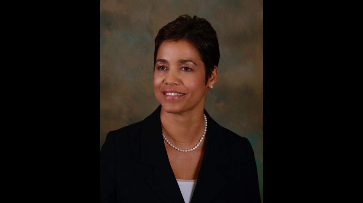 Virna L. Santos