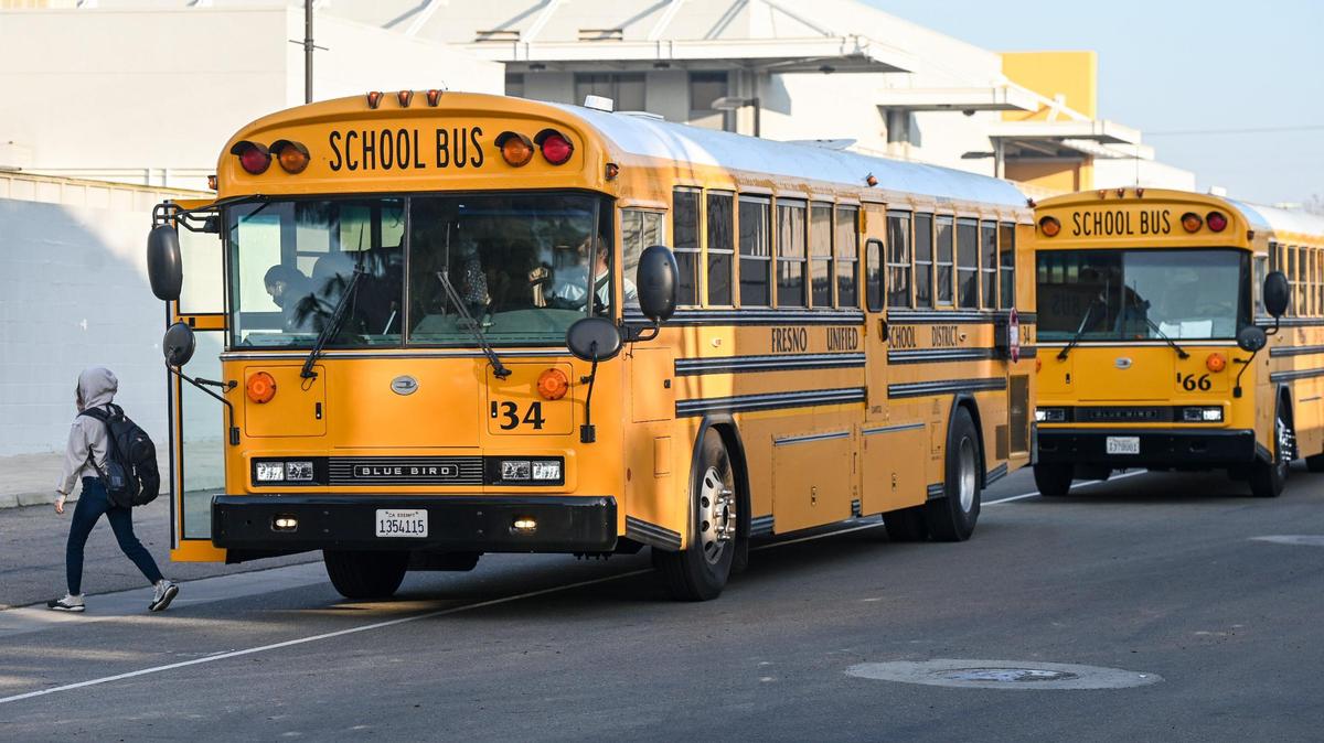 Teachers in Fresno County’s largest K-12 districts received above-average pay raises last school year but still lag behind California’s average teacher salary, according to new state data. (Bee file photo)