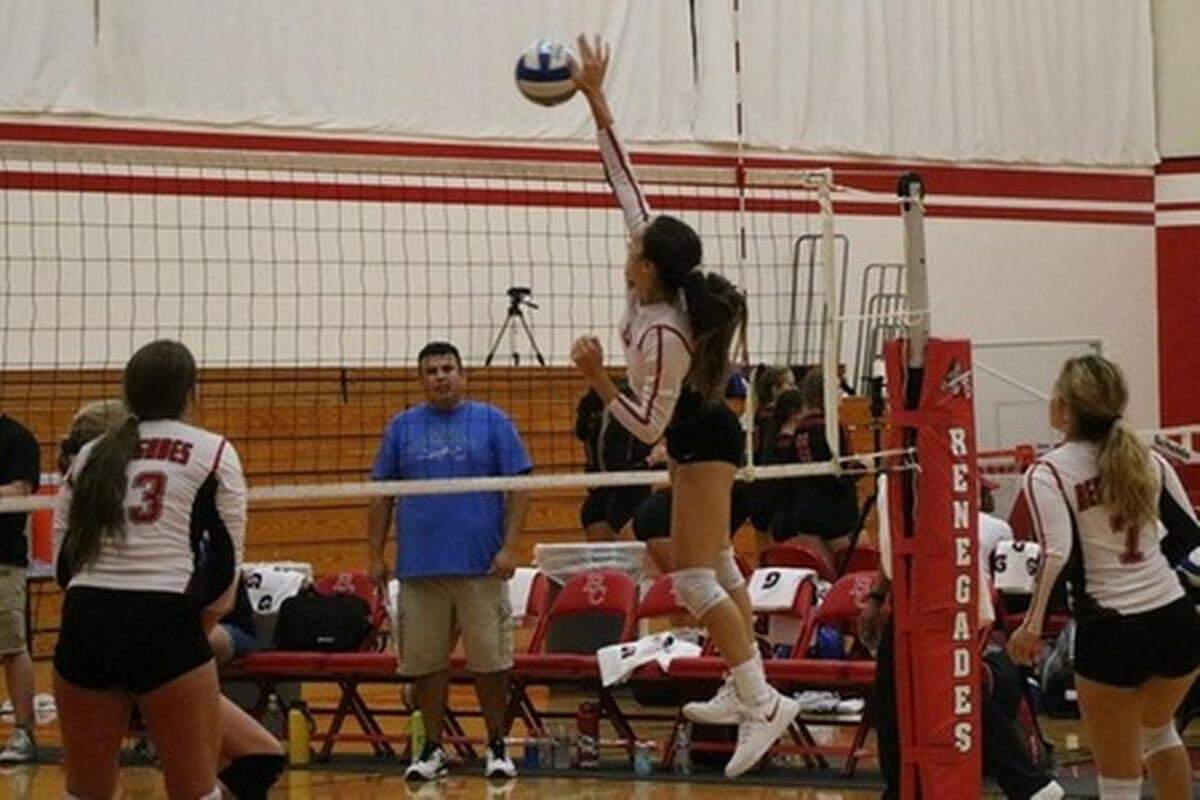 Sarah Armendariz, a 2017 Clovis West High graduate, competes for Bakersfield College. She was named an All-American and all-state setter.