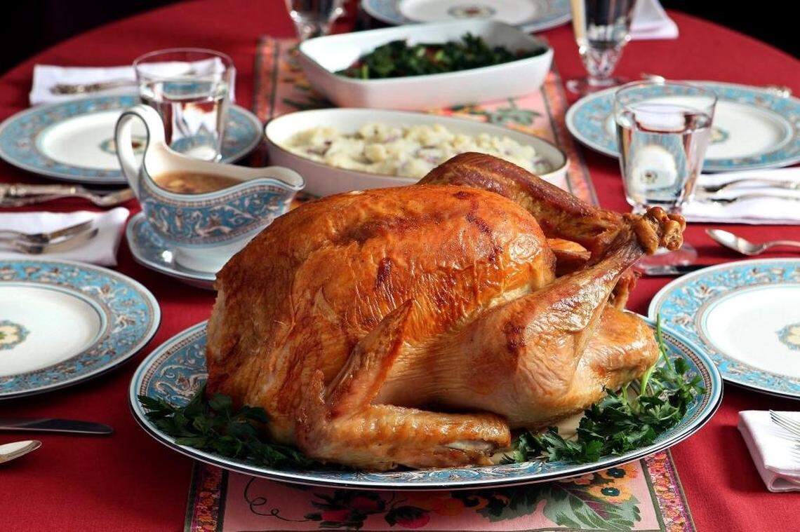 If you don’t want to cook a Thanksgiving meal like this one, you can get a fully cooked meal from local restaurants and grocery stores.