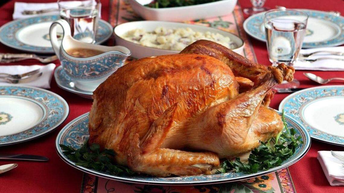 If you don’t want to cook a Thanksgiving meal like this one, you can get a fully cooked meal from local restaurants and grocery stores.