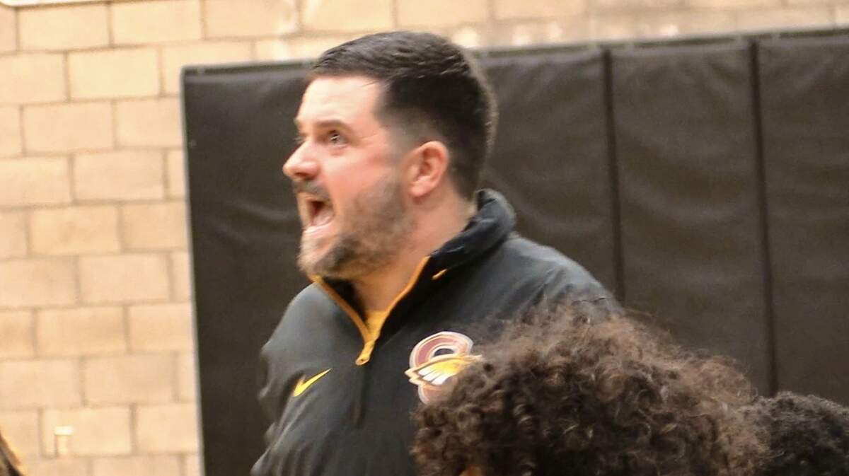 Clovis West boys basketball coach Nicholas Podesta during a game against Central on Tuesday, Jan. 28, 2025.