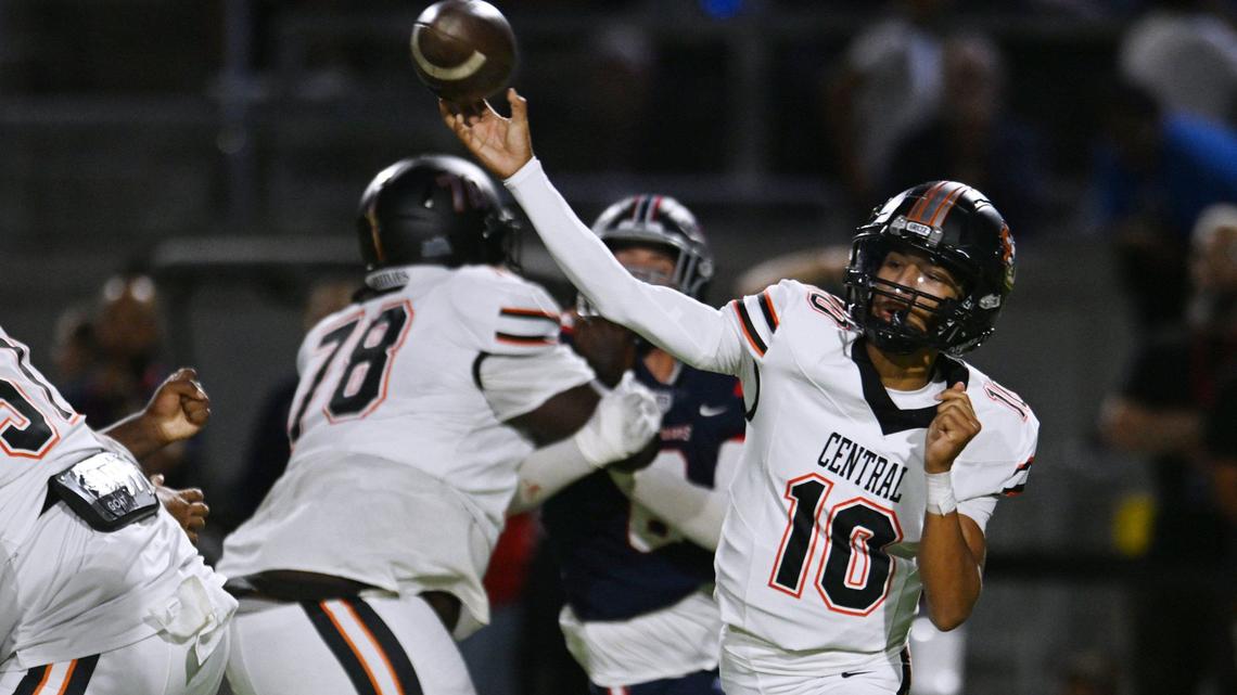 Central High quarterback Jelani Dippel passes against Garza High in the opening game of the 2024 season at Koligian Stadium Friday, Aug. 23, 2024 in Fresno.