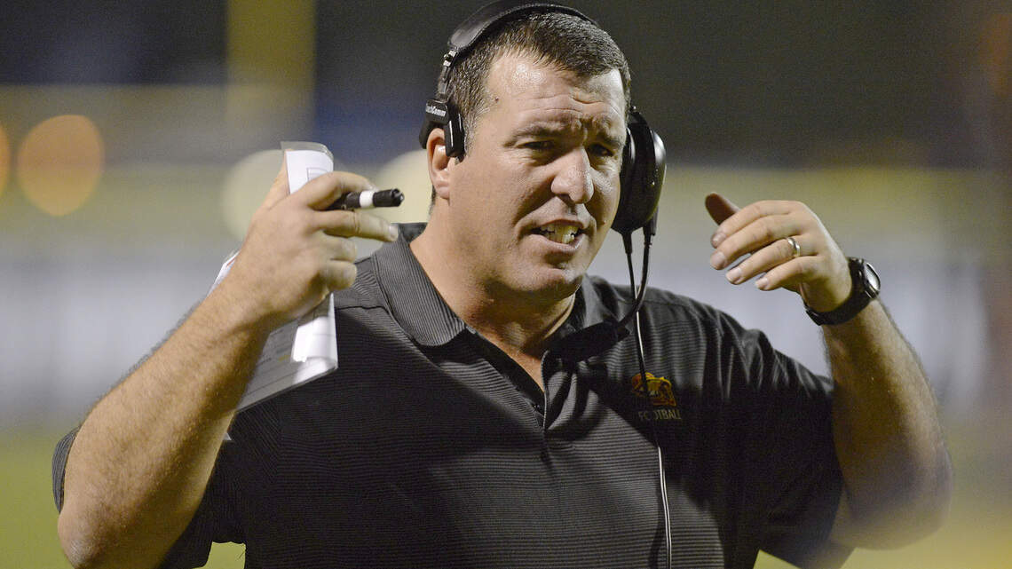 Plenty of familiar faces in new coaching roles as football season opens in Fresno area