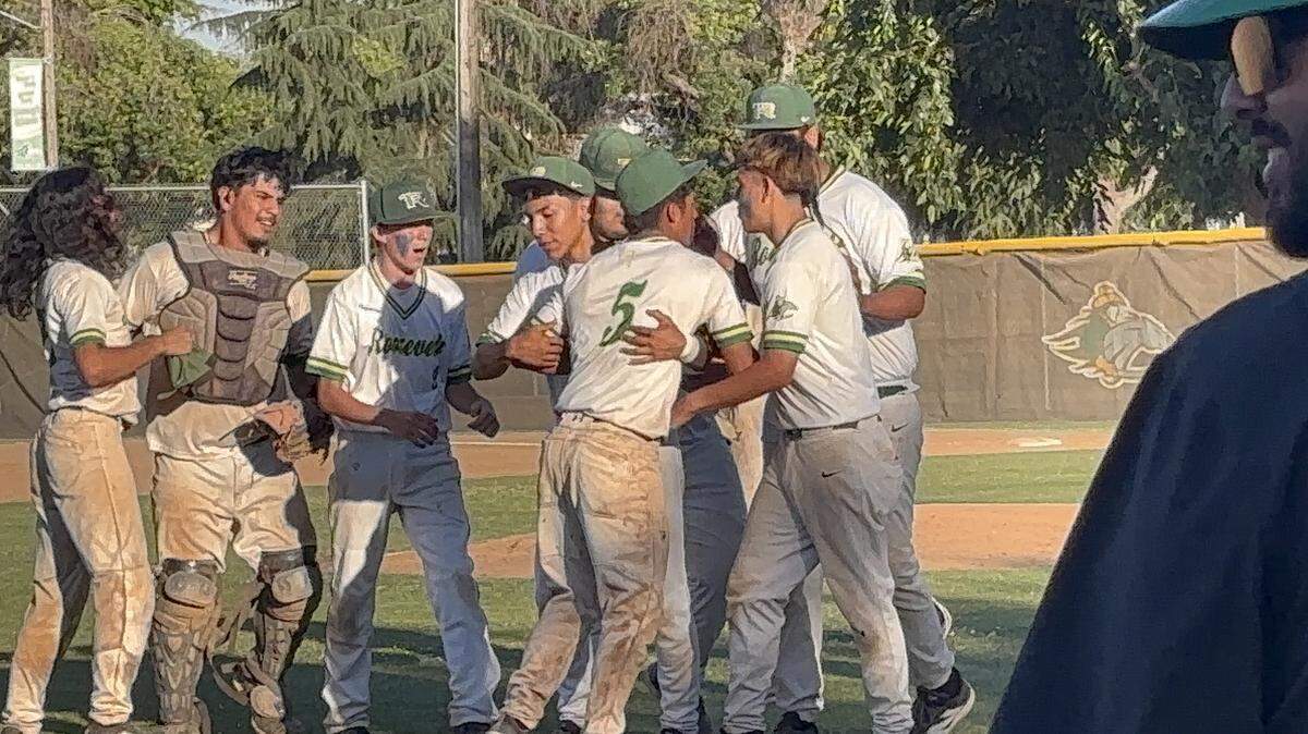 Roosevelt celebrates a 3-0 victory over Torres in the Central Section Division VI semifinals on Thursday, May 21, 2026.