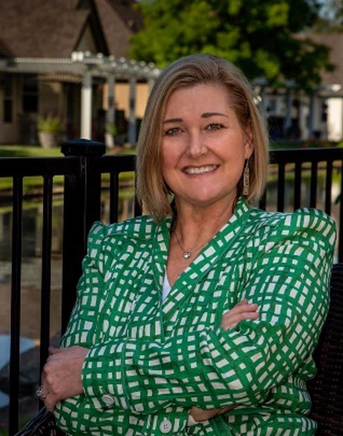 Glynna Billings, SCCCD’s accounting manager, will become FCC’s interim (provisional) vice president of administrative services.