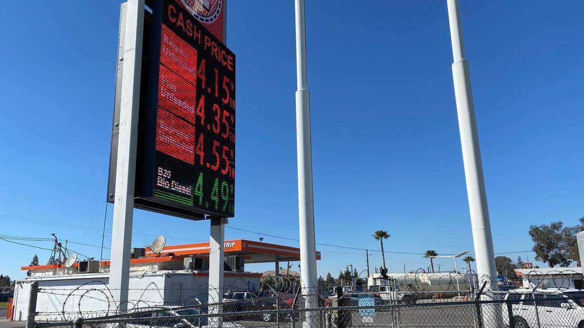 The cash price for regular unleaded gasoline at the EZ Trip station near Herndon Avenue and Highway 99, in northwest Fresno, was $4.15 9/10 per gallon on Thursday afternoon, Feb. 24, 2022. Hours earlier, the station’s price was reported by GasBuddy.com users at $4.04 per gallon.