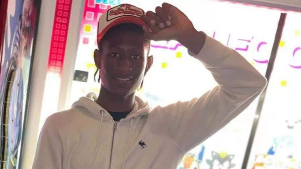 Fifteen-year-old Rashad Al-Hakim Jr.