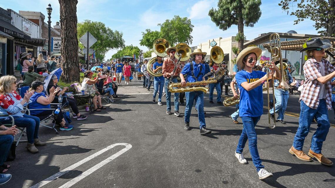 Clovis middle school will keep its mascot, the chieftain, after tribe consents