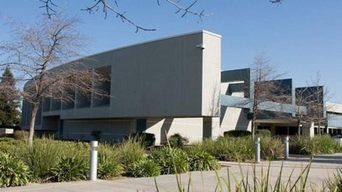 Alta Sierra Intermediate School in Clovis