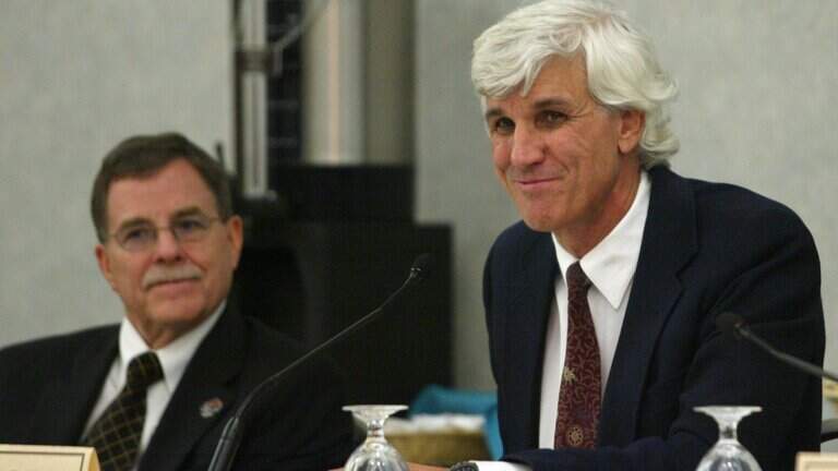 Former Visalia mayor/councilmember who championed growth, parks, trees dies at 76