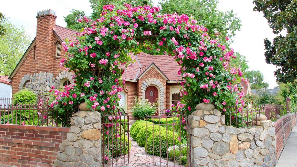 ‘Storybook Tudor cottage’ for sale in Fresno. See ‘insanely adorable’ house