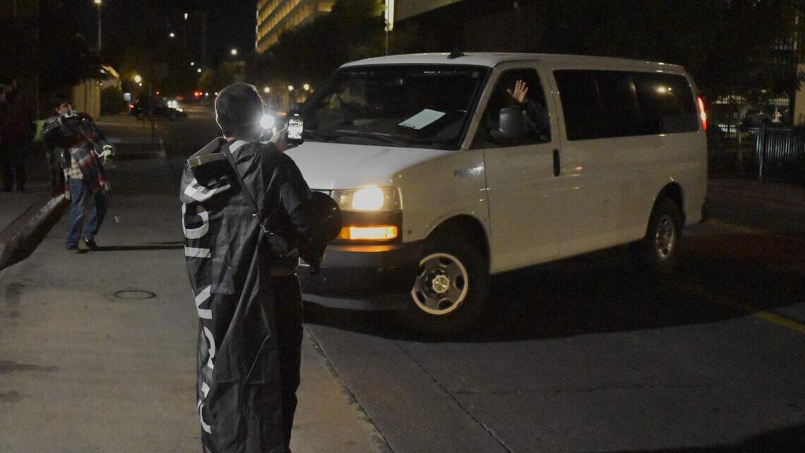 Amid ICE surge, these Fresno residents heckle agents as part of a predawn protest ritual