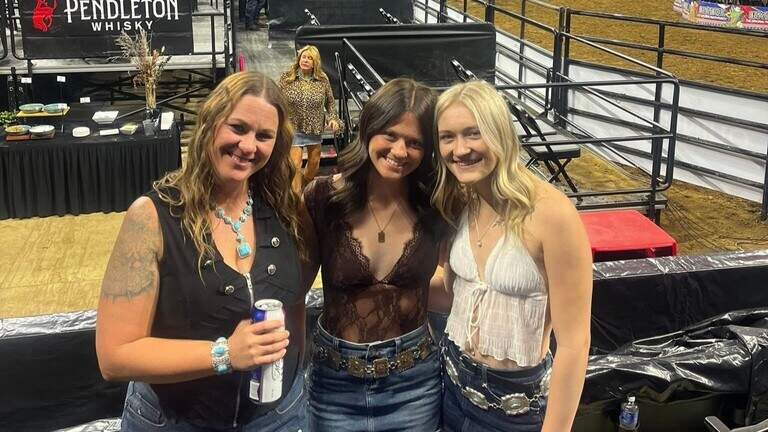 Coroner identifies mother, 2 daughters killed in crash after Fresno concert