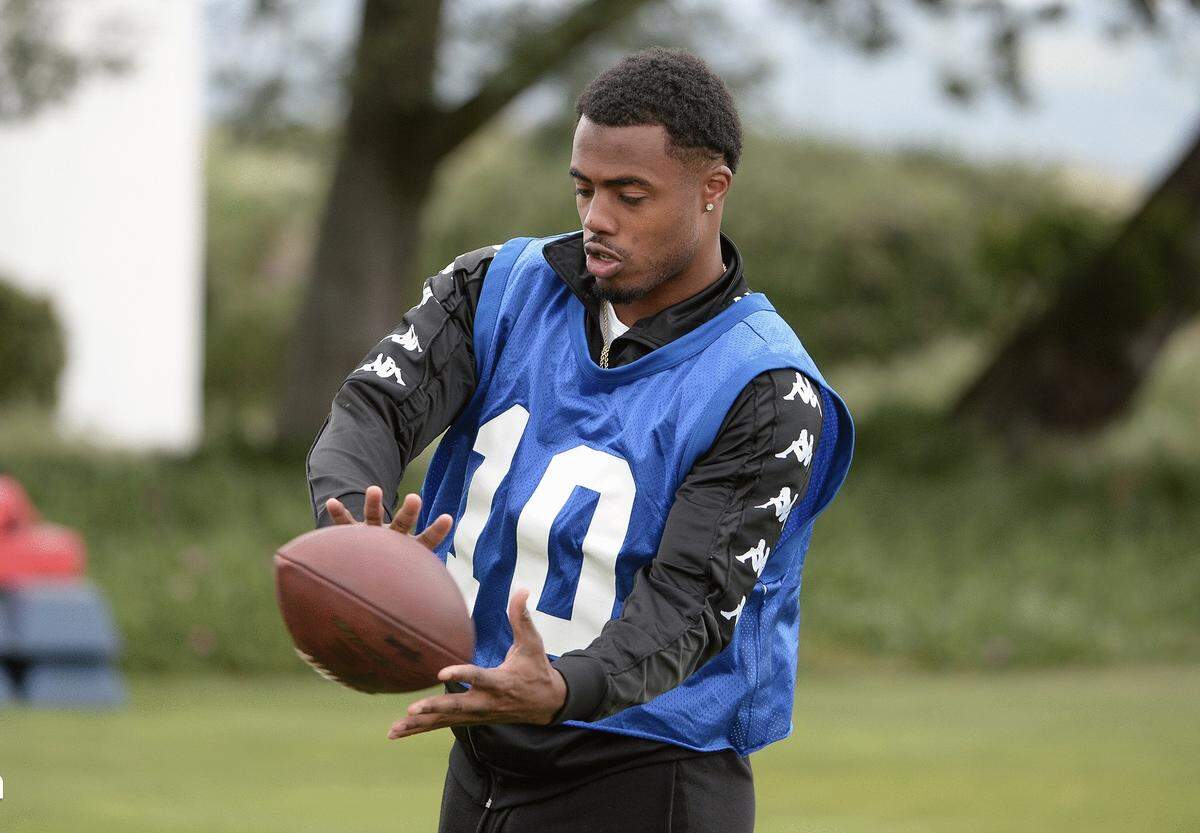 Former Fresno State wide receiver KeeSean Johnson catches a pass at Oakland Raiders local pro day on Thursday, April 11, 2019 in Alameda, Calif.