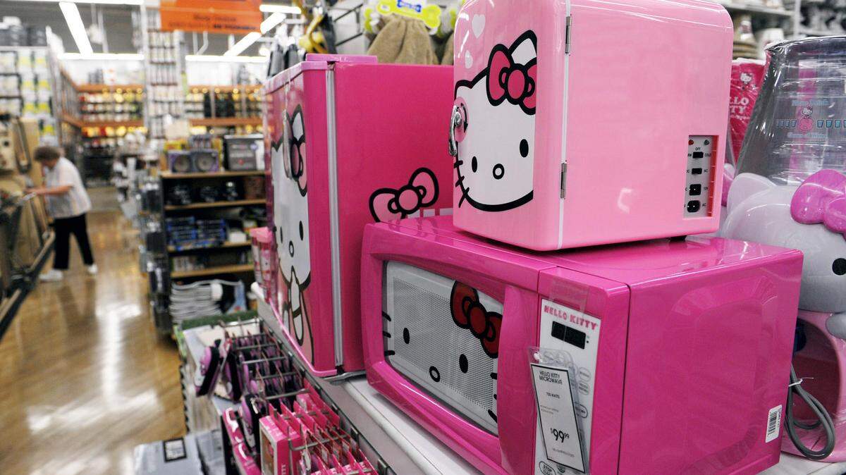 Bed Bath & Beyond in Fresno offers mini-regrigerators, microwave ovens and other Hello Kitty-themed items for college-aged back to school shopping. Assistant store manager Thomas Audas said Hello Kitty MP3 ear buds are so popular there are none in stock on the shelves. Photographed on Friday, August 3, 2012. (ERIC PAUL ZAMORA/THE FRESNO BEE)