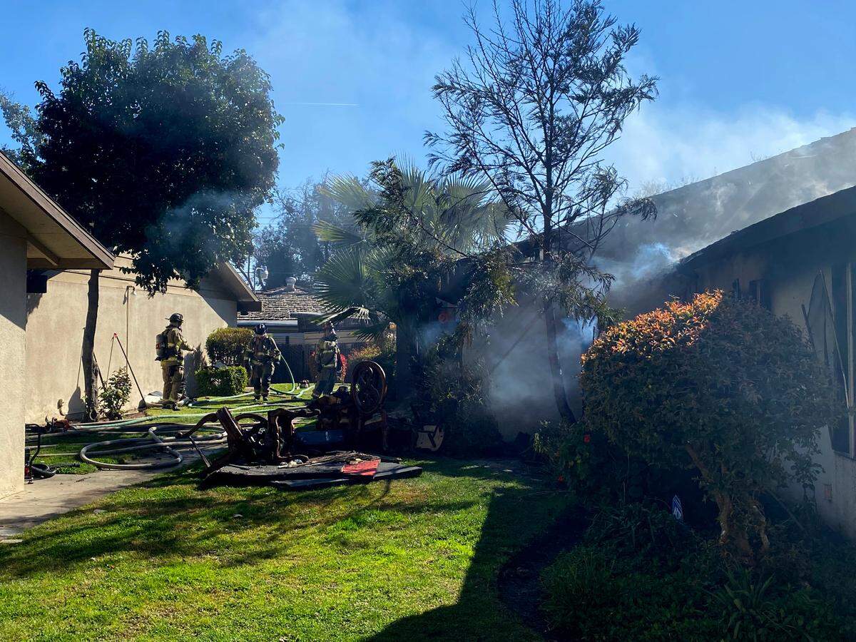 Fresno fire crews respond to a fire in an apartment building on the southeast corner of Cedar and Dakota avenues on Friday, March 11, 2022. No injuries were immediately reported but multiple people will be displaced.