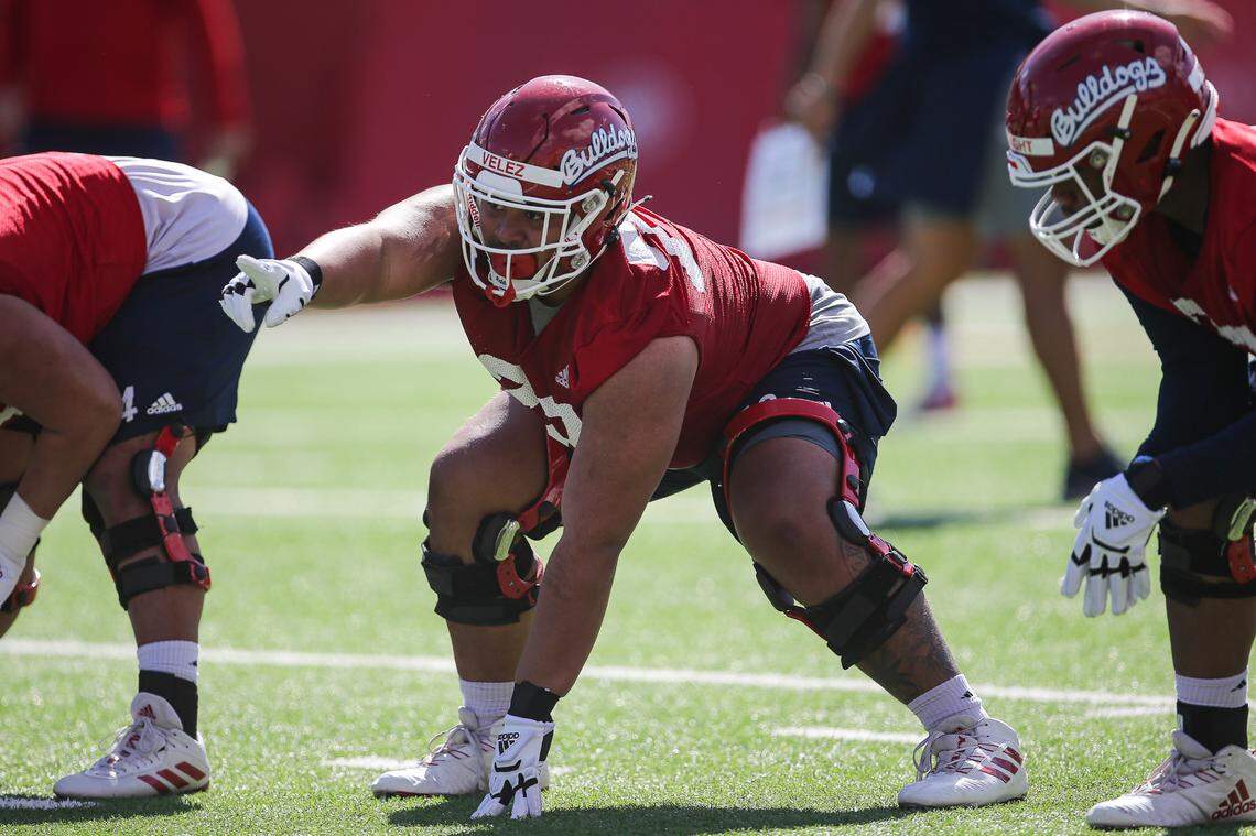 Fresno State junior Osmar Velez is listed No. 1 on the depth chart at left guard for the Bulldogs’ season-opener against Cal Poly on Thursday.