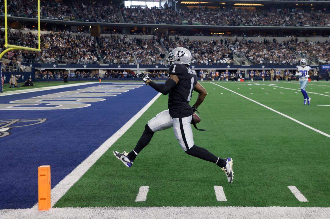Las Vegas Raiders wide receiver DeSean Jackson sprints to the end zone after catching a pass for a touchdown in the first half of an NFL game against the Dallas Cowboys in Arlington, Texas, Thursday, Nov. 25, 2021.