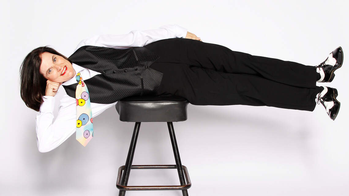 ‘No one laughs out loud alone.’ Paula Poundstone, on comedy digressions and the LOL lie