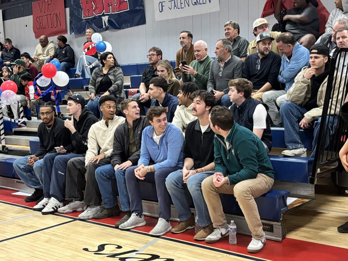 Jalen Green’s former teammates at San Joaquin Memorial looks on before the jersey retirement ceremony on Wednesday, Nov. 19, 2025.