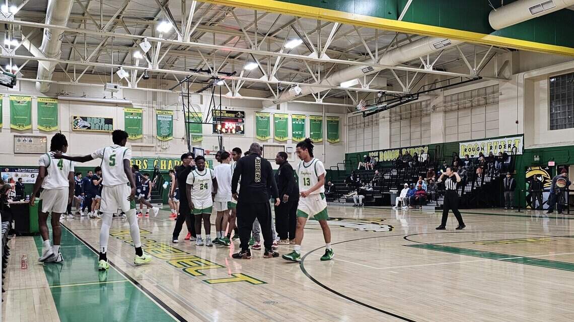 Central stuns Buchanan, Roosevelt edges Bullard in thrilling boys basketball matchups