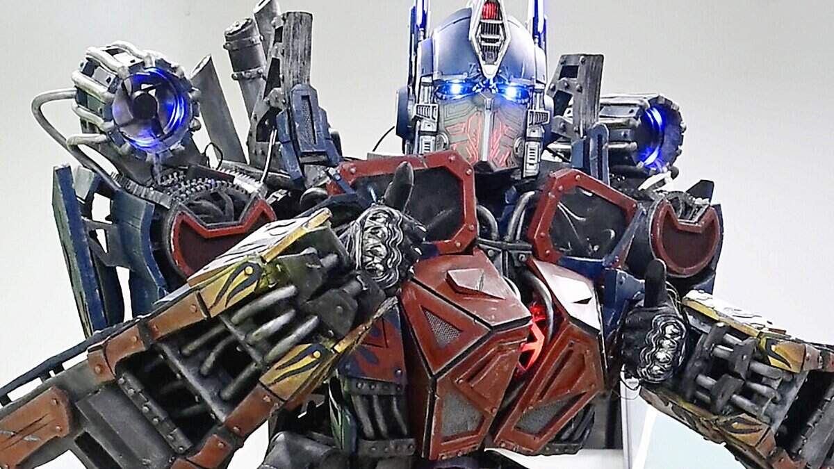 From circus performers to Comic-Con winners. How Fresnans’ Transformer triumphed