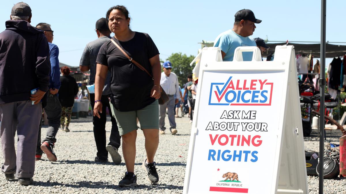 Valley Voices was at Alma’s Flea Market on Monday, June 17, 2024 in Hanford, promoting Voting rights as well voting registration as nonpartisan non-profit organization. One of their efforts is to boost civic engagement and voter empowerment in Kings County.