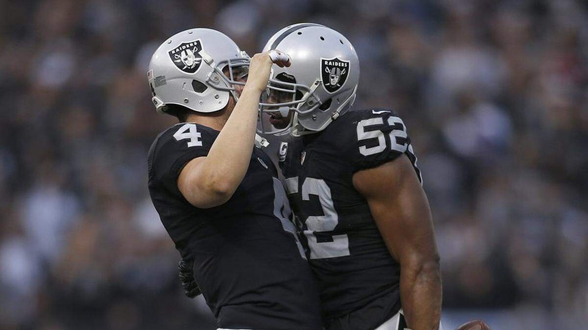 Raiders tackle Donald Penn said on Monday he hopes star defensive end Khalil Mack’s contract gets done in time before the season opener on Sept. 10 “because him and Derek (Carr) are the heartbeat on this team.”