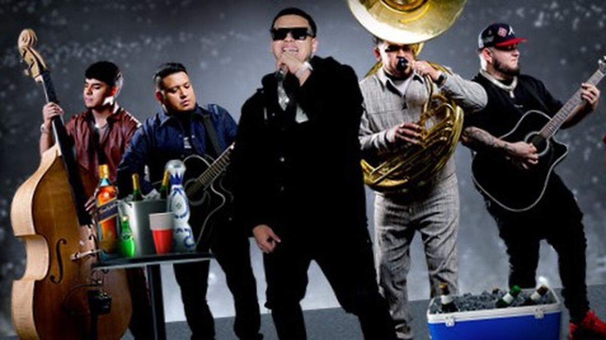 Fuerza Regida anunció el martes su esperada gira de conciertos “Otra Peda Tour’ la cual tendrá nuevamente una parada en el Valle Central este verano.