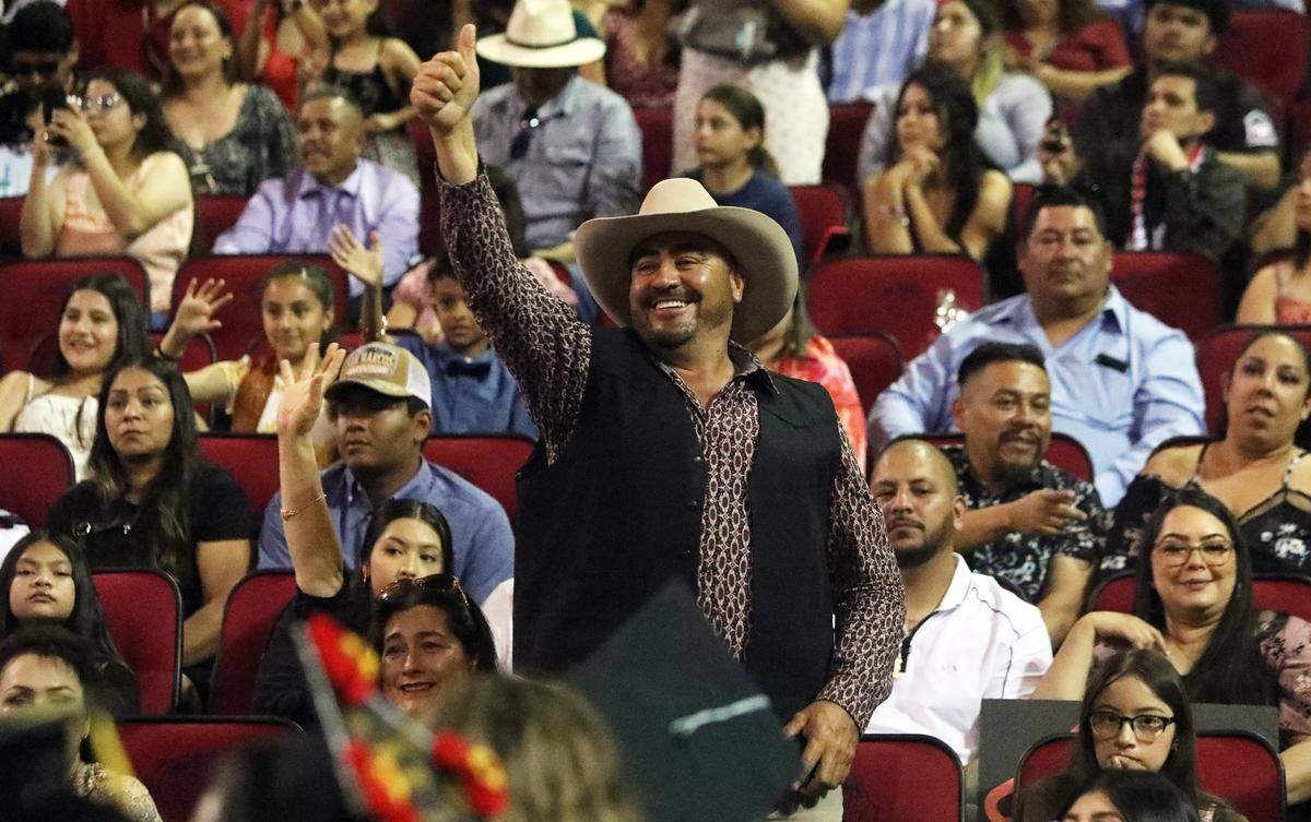 The Save Mart Center was filled to capacity for the 48th Fresno State Chicano/Latino Commencement Celebration on May 18, 2024. / El Save Mart Center se llenó a capacidad para la 48.ª celebración de graduación chicana/latina de Fresno State el 18 de mayo de 2024.