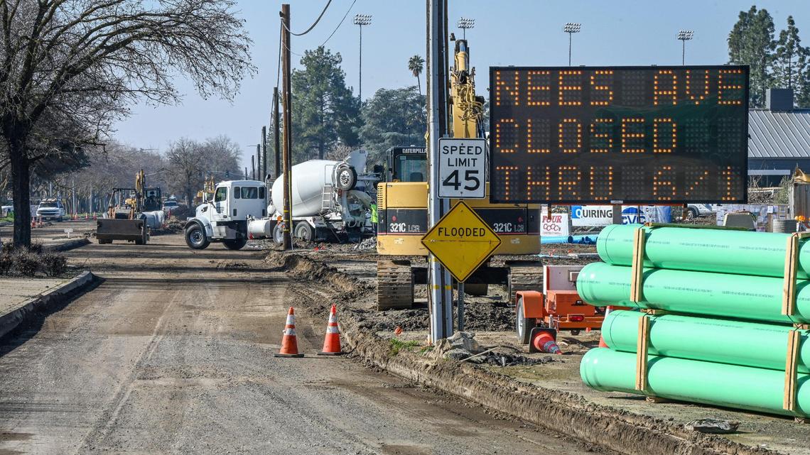 Nees Avenue between Clovis and Minnewawa remains closed and under construction until June as a widening project continues on Tuesday, Jan. 24, 2023.