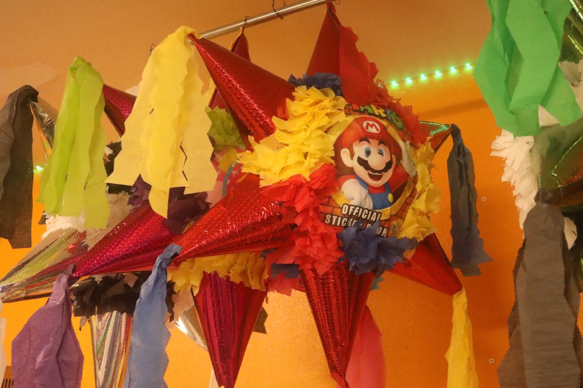 &nbsp;Lety’s Antojitos offers a wide range of products and services from&nbsp;traditional ‘antojitos’ (Mexican snacks) to refreshing ‘aguas frescas,’ food items like tortas (Mexican sandwiches), piñatas, candies&nbsp;and personalized event decoration services for weddings, birthdays, quinceañeras, and other special events.&nbsp;
