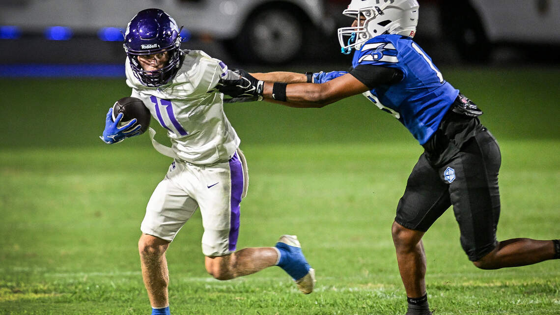 Prep football roundup: Bullard survives Reno as Washington Union, Selma pick up wins