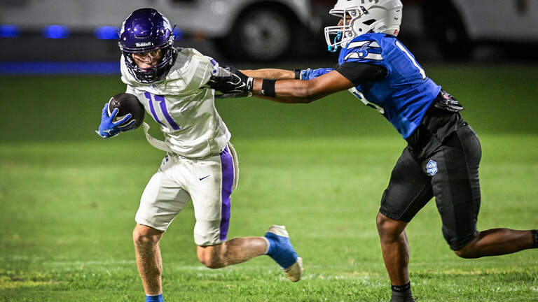 Prep football roundup: Bullard survives Reno as Washington Union, Selma pick up wins