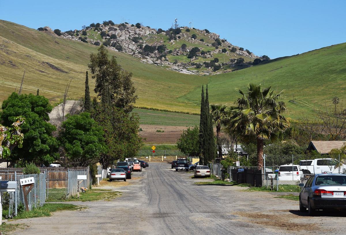 Tooleville’s Alfred Avenue, one block long, leads to the edge of the foothills and a canal. Photographed Friday, April 12, 2019 in Tooleville, CA.